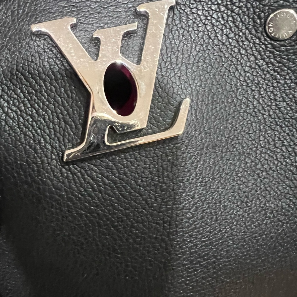 LOUIS VUITTON Lockme Bucket Calf Leather Shoulder Bag Marine Rouge - Picture 6 of 14
